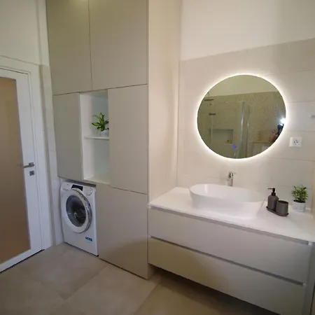 Apartment Moderne 2-schlafzimmer-wohnung In